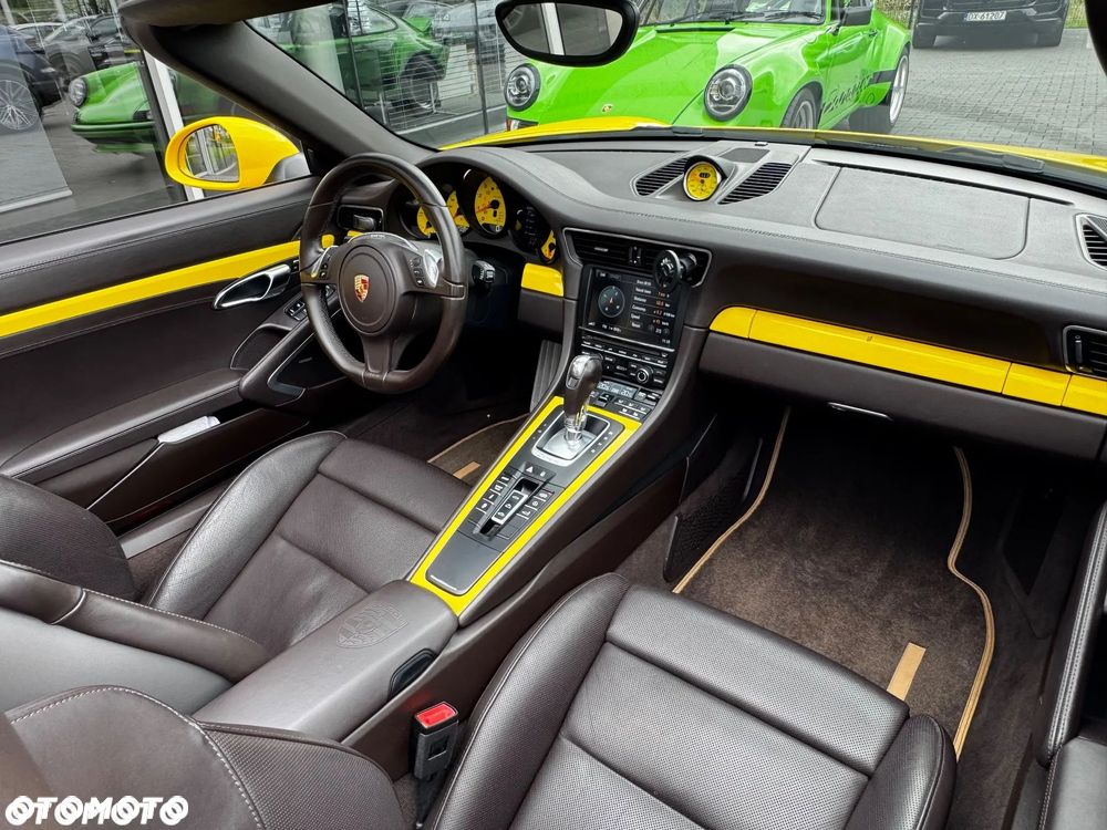Porsche 911 Carrera 4S PDK - 10