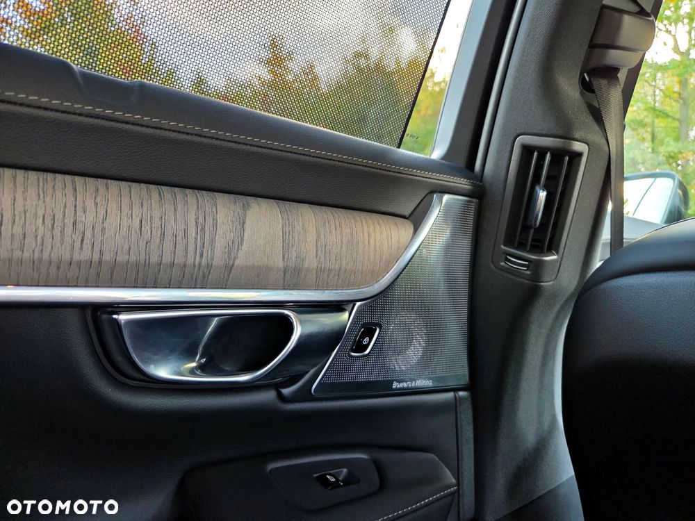 Volvo S90 - 30
