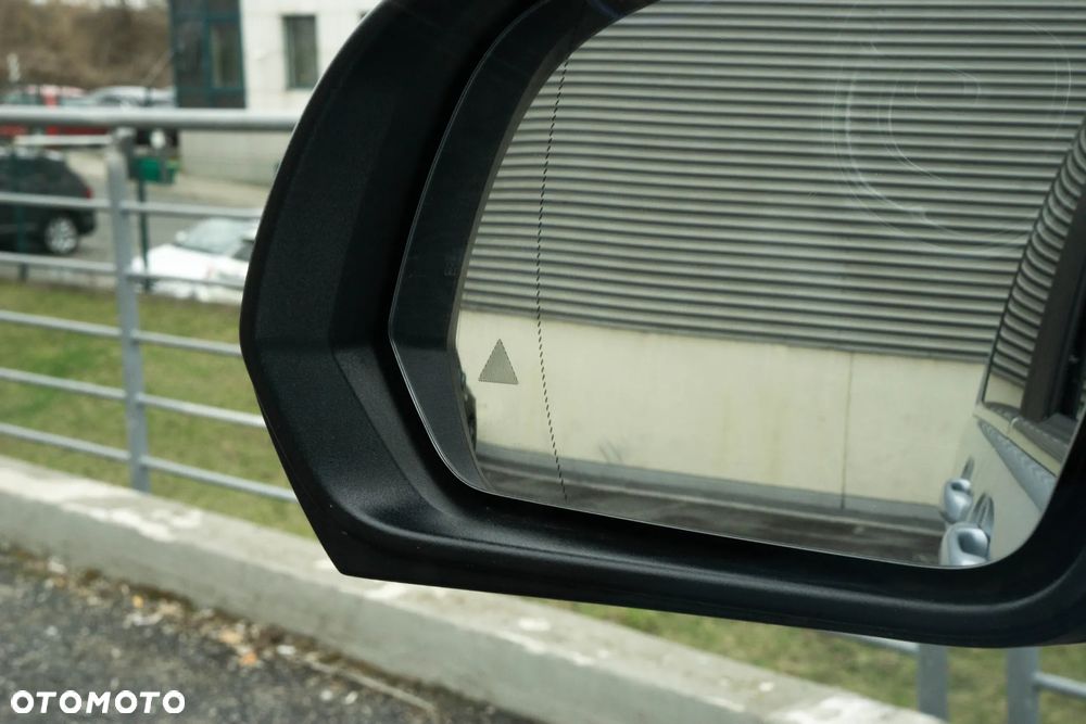 Mercedes-Benz EQV 300 90kWh - 39