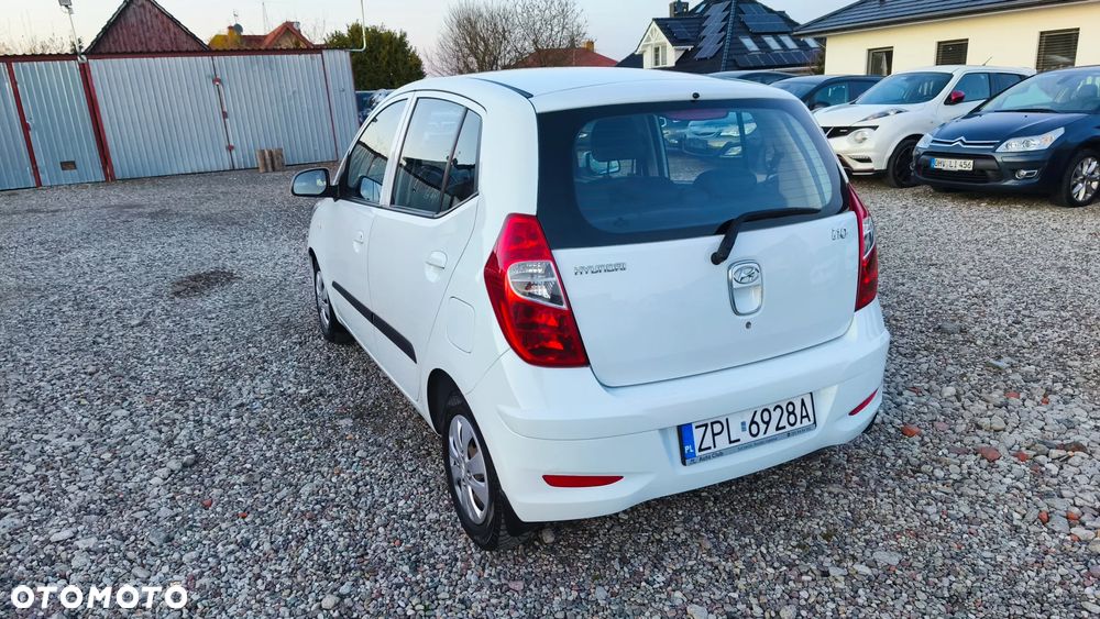 Hyundai i10 - 10