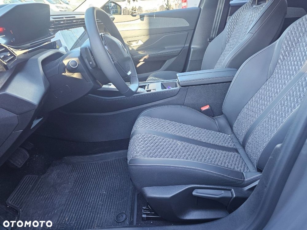 Peugeot 308 1.5 BlueHDi Allure S&S EAT8 - 11