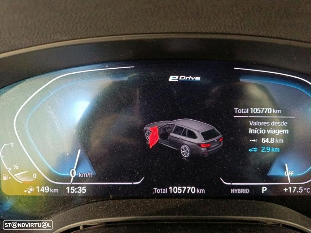 BMW 530 e Pack Desportivo M - 3