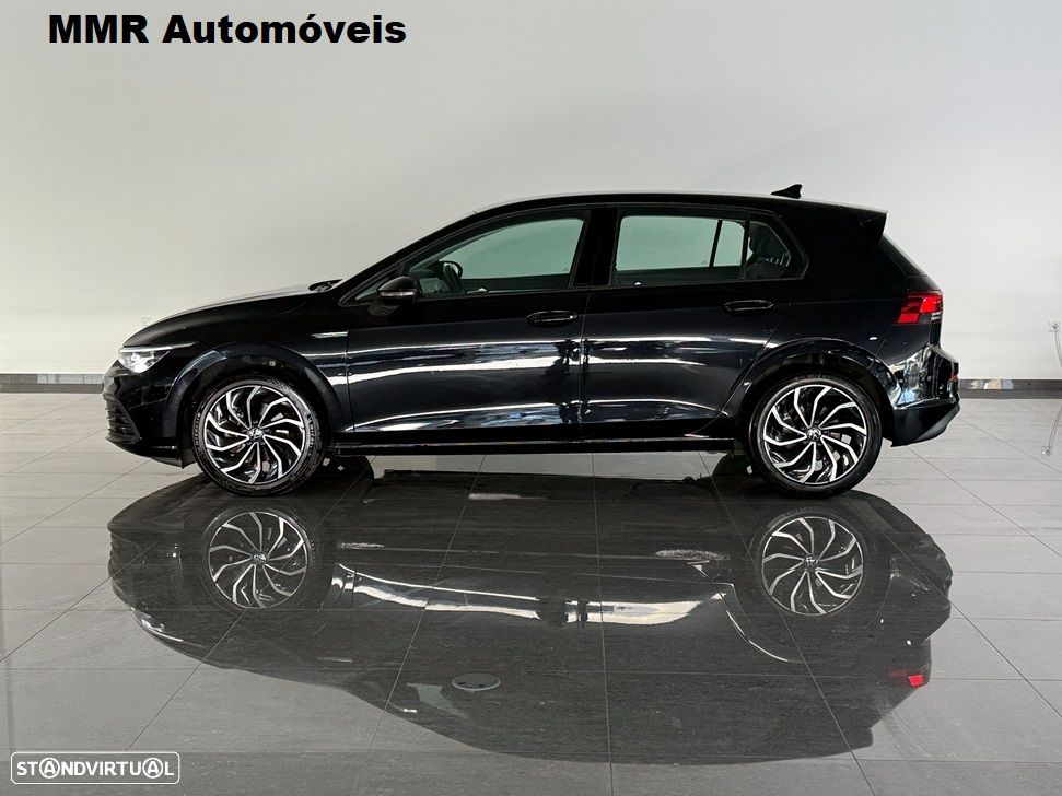 VW Golf - 9