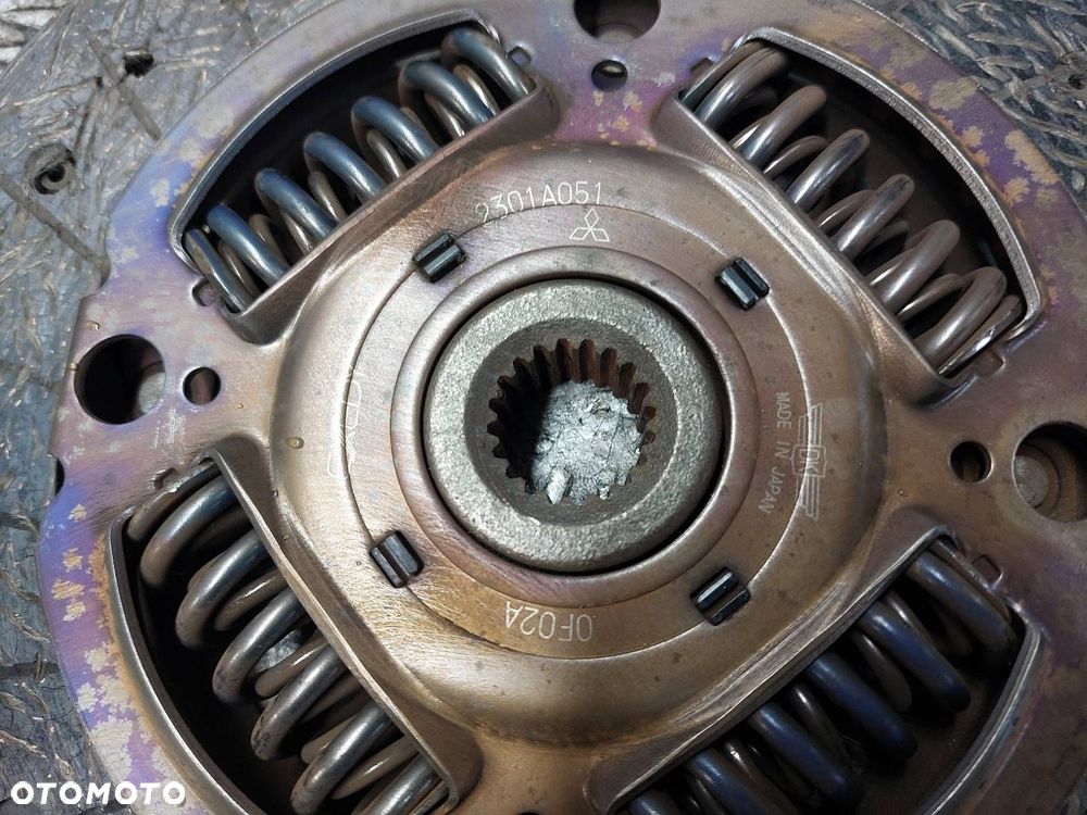 SPRZĘGŁO TARCZA + DOCISK + ŁOŻYSKO OPOROWE OUTLANDER II 2.0 16V - 3