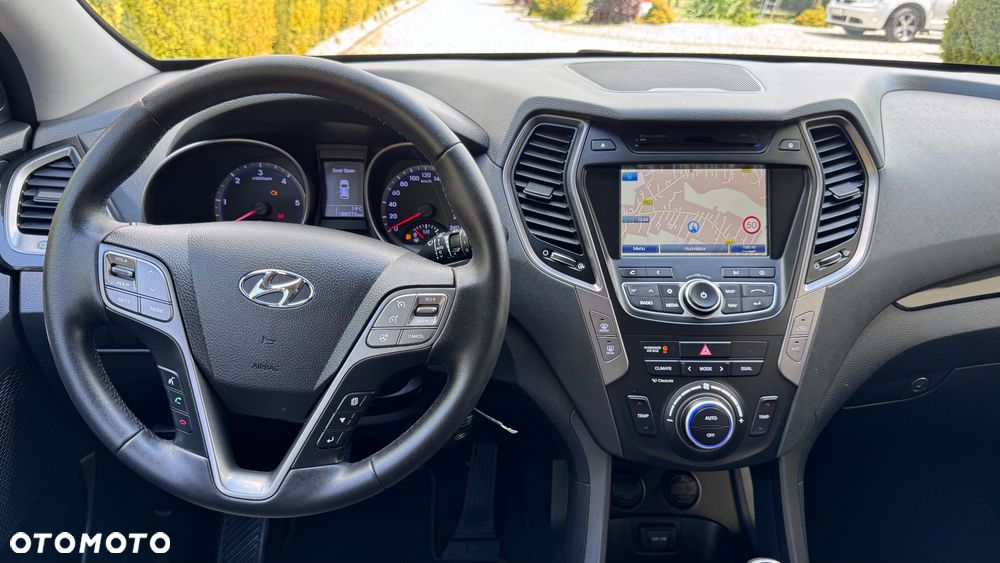 Hyundai Santa Fe - 33