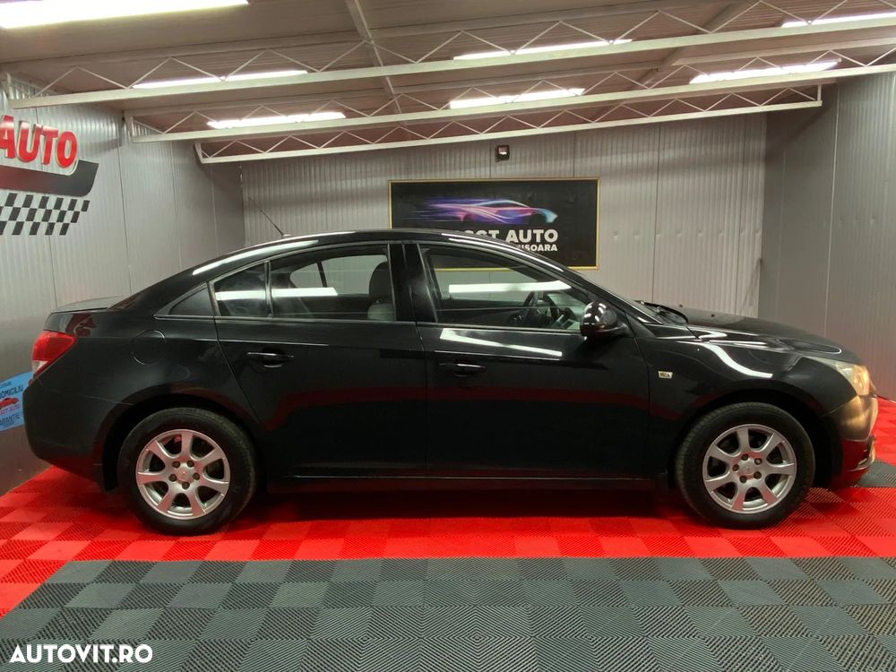 Chevrolet Cruze - 21