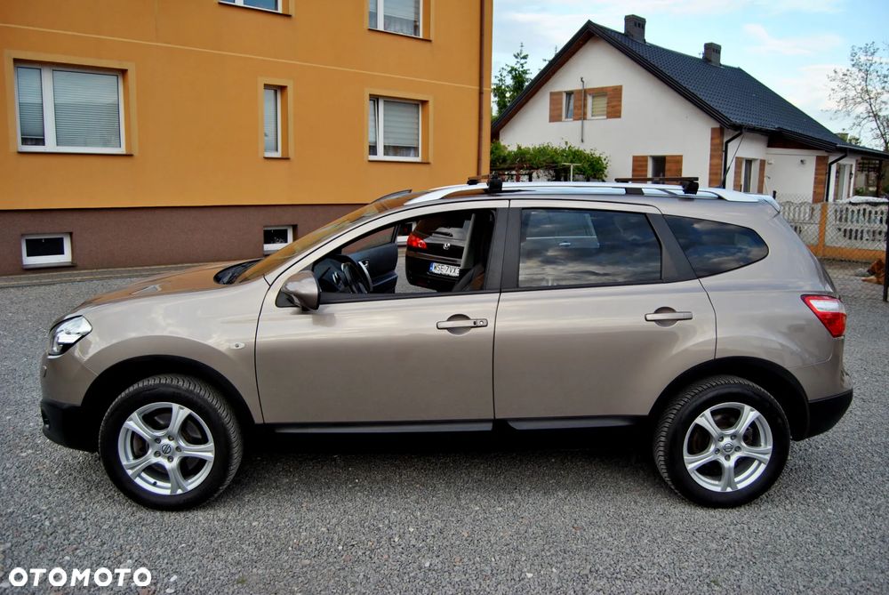Nissan Qashqai+2 2.0 4x4 Tekna - 9