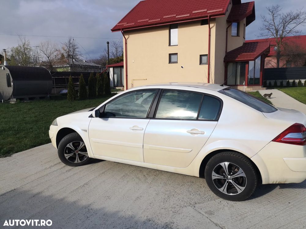 Renault Megane II Sedan 1.5 dCi Confort Privilege - 4