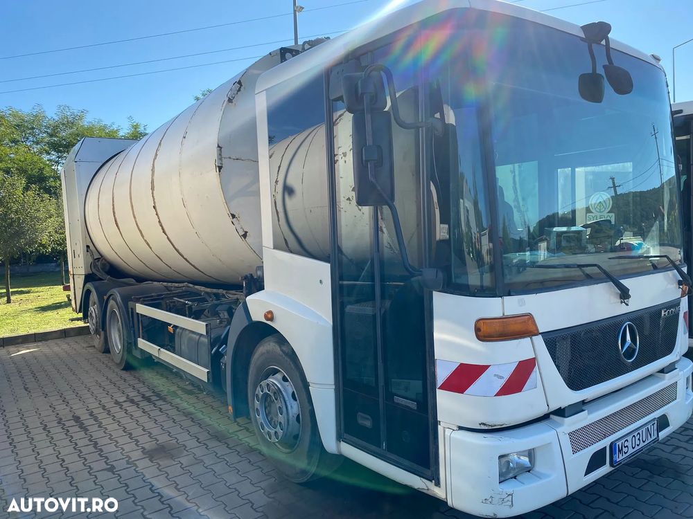 Mercedes-Benz ECONIC L2629