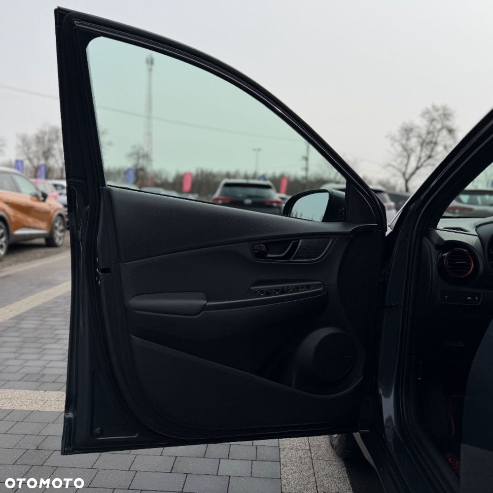 Hyundai Kona 1.6 T-GDI DCT 4WD Unique - 18