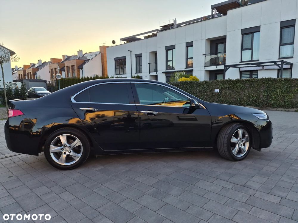 Honda Accord 2.0 Elegance - 3