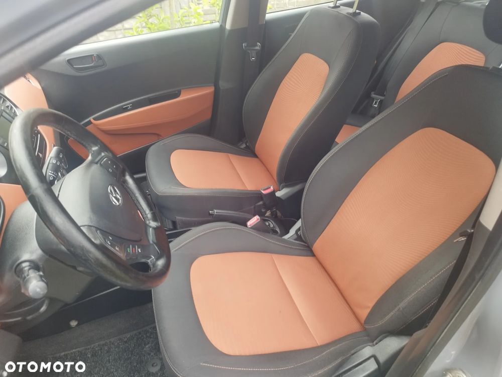 Hyundai i10 - 15