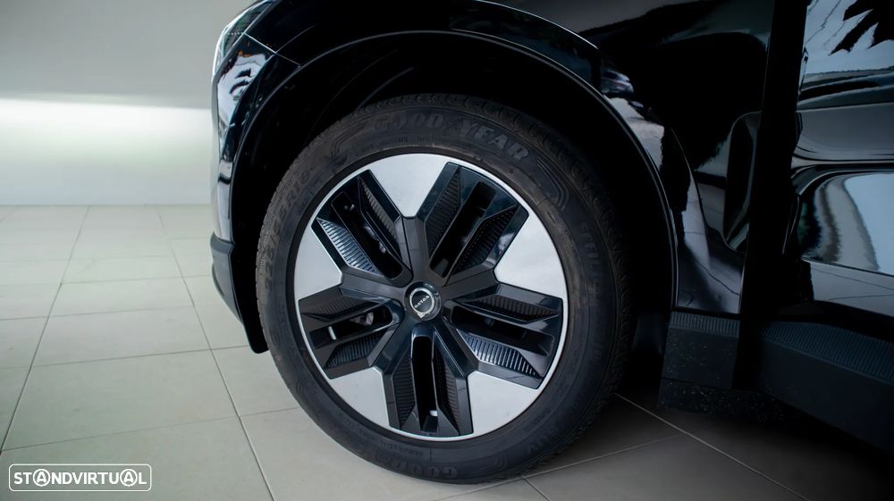 Volvo EX30 69 kWh Single Motor Extended Range Core - 10