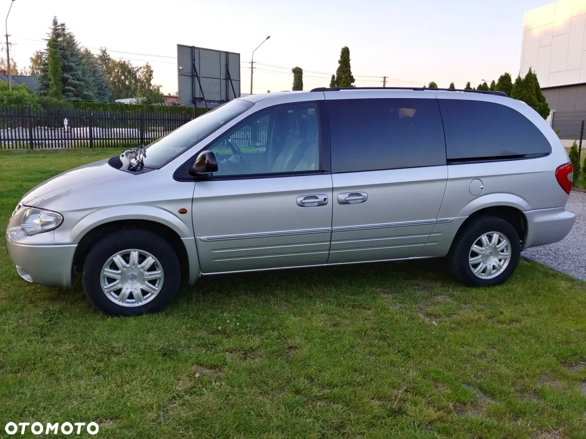 Chrysler Grand Voyager 3.3 Limited S&G - 7