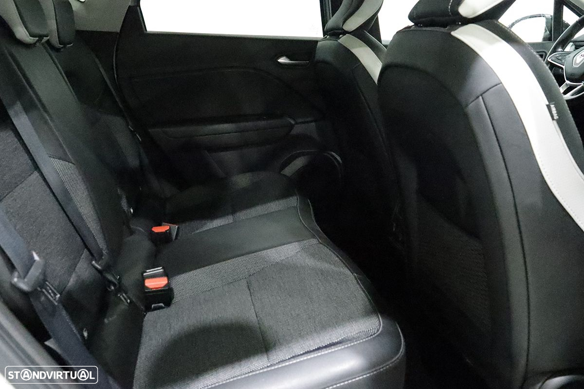 Renault Captur 1.0 TCe Techno - 21