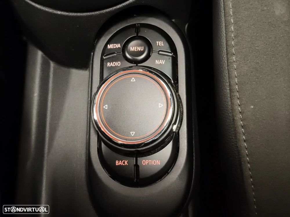 MINI Cabrio Cooper S - 27