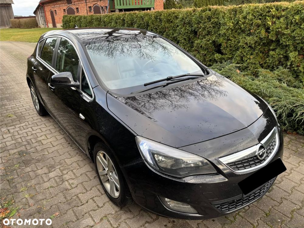 Opel Astra 2.0 CDTI DPF Cosmo - 2