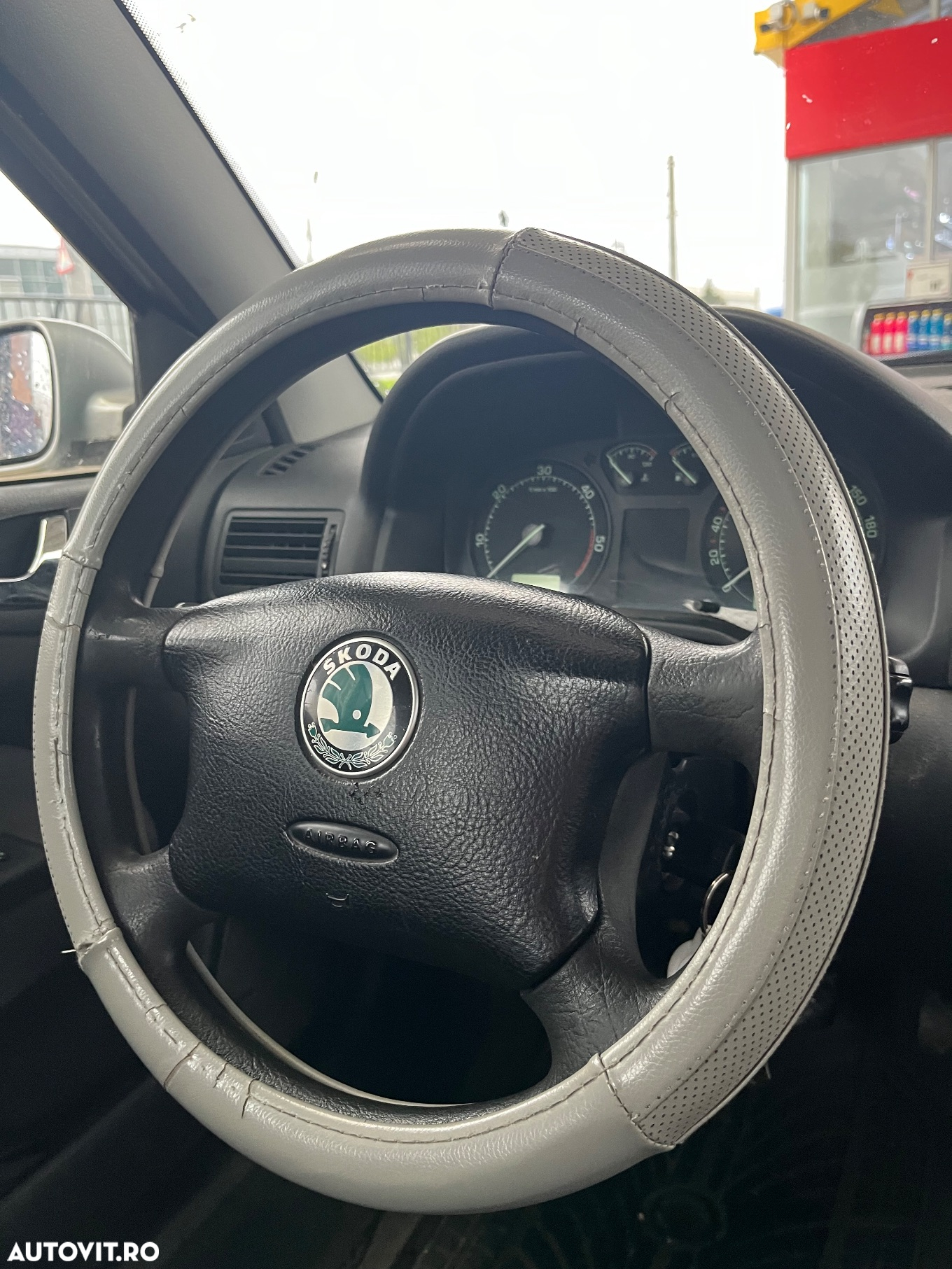 Skoda Octavia Tour 1.9 TDI - 8