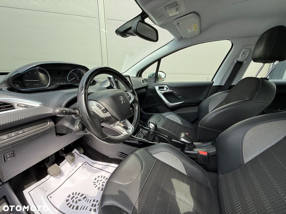 Peugeot 2008 PureTech 110 Stop&Start Allure - 14