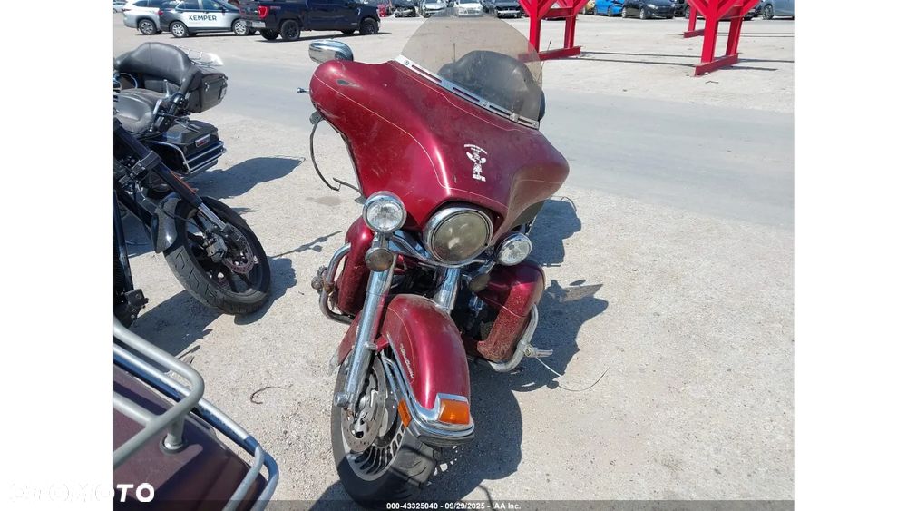 Harley-Davidson FLHTCU Ultra - 6