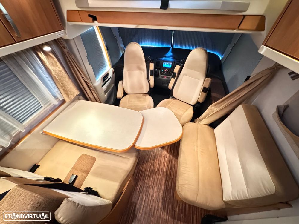 Hymer Classe B CL 654 3.0JTD - 5