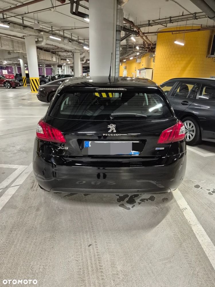 Peugeot 308 - 4