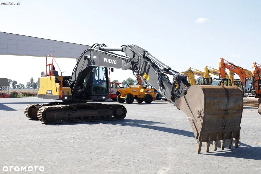 Volvo EC220EL - 35