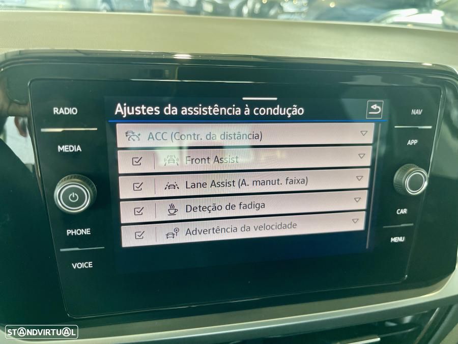 VW T-Roc 1.0 TSI Urban - 18