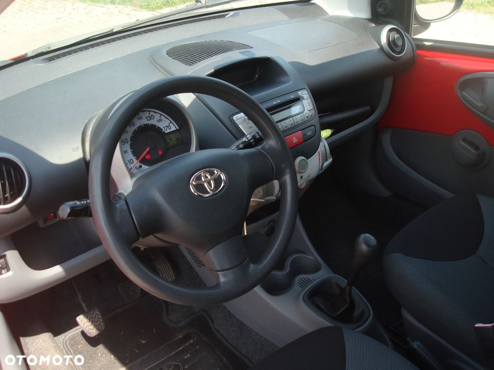 Toyota Aygo Cool - 21
