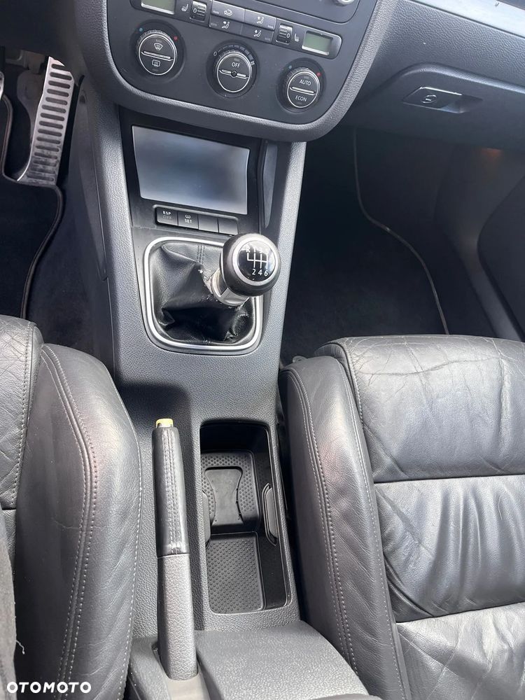 Volkswagen Golf 2.0 GTI - 3
