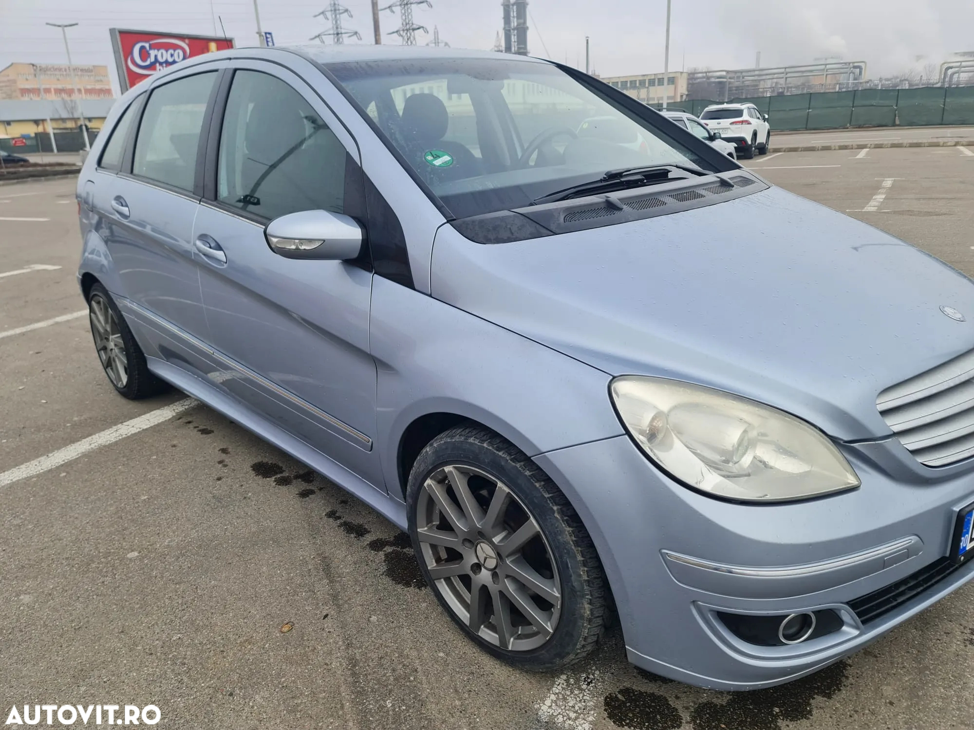 Mercedes-Benz B - 4
