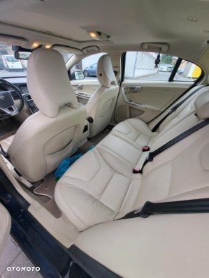 Volvo S60 2.5 T5 - 9