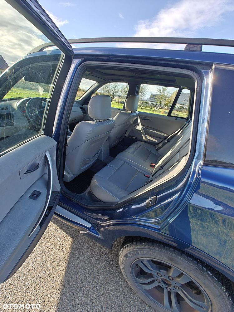 BMW X3 3.0i - 27