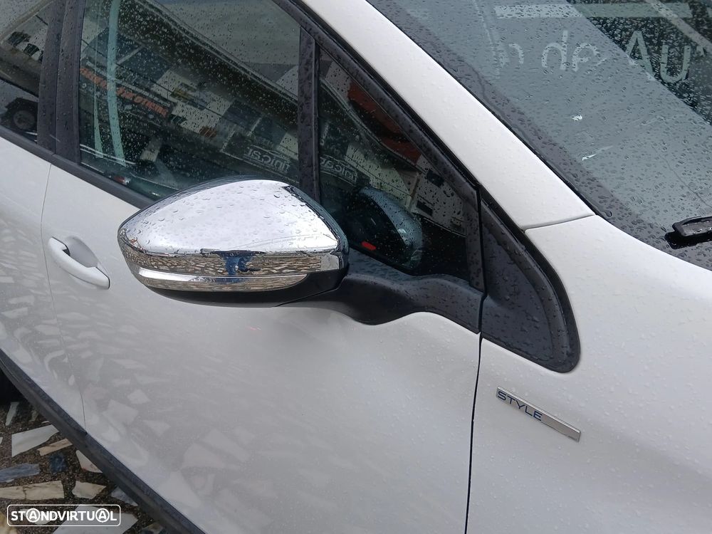 Peugeot 2008 1.5 BlueHDi Style - 9