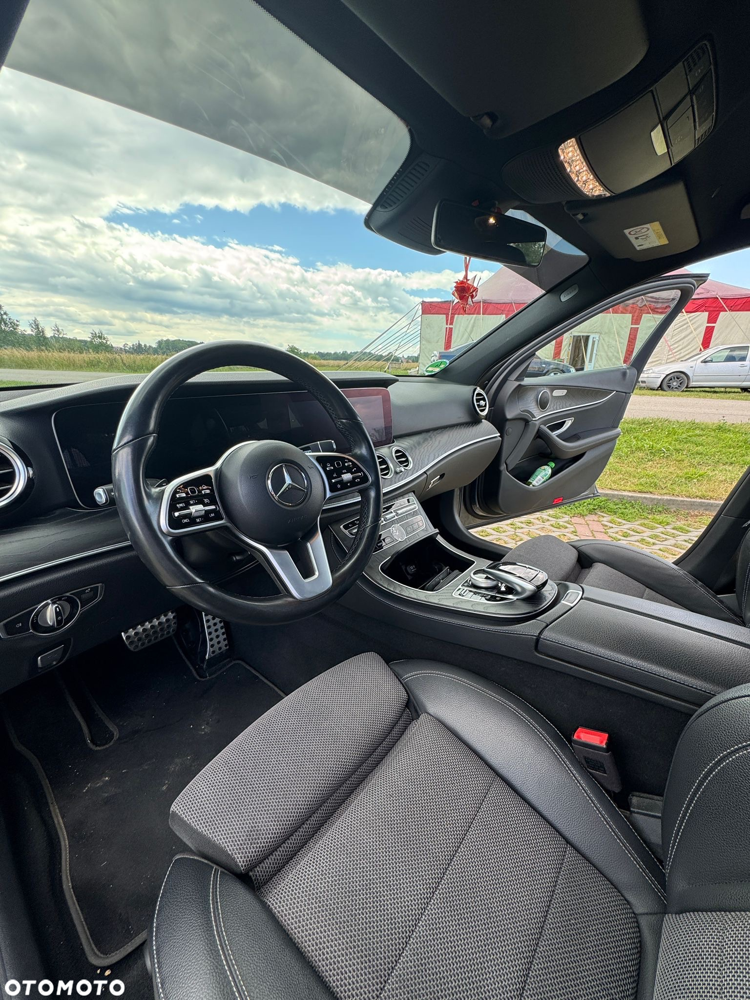 Mercedes-Benz Klasa E 220 d T 9G-TRONIC Sportstyle Edition - 9