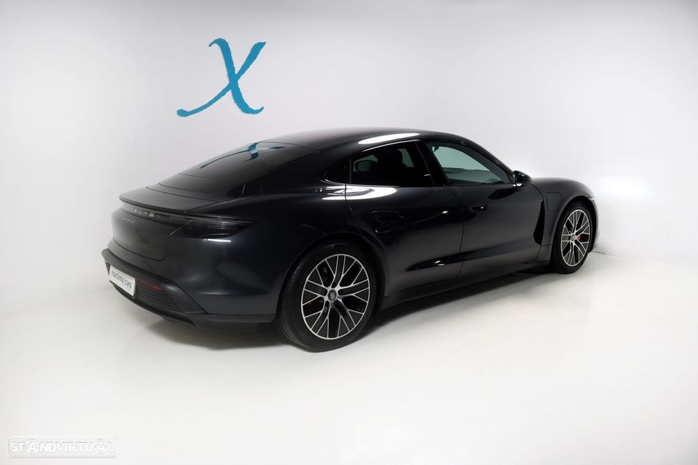 Porsche Taycan 4S - 6