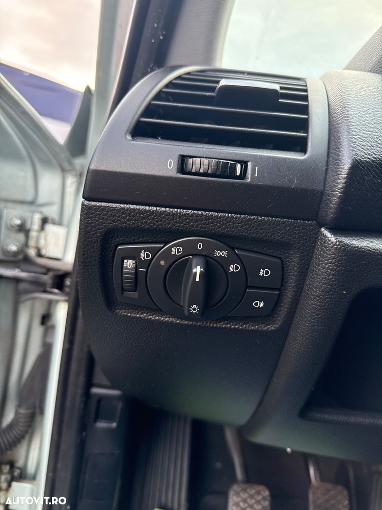 BMW Seria 1 116d DPF Edition Sport - 31