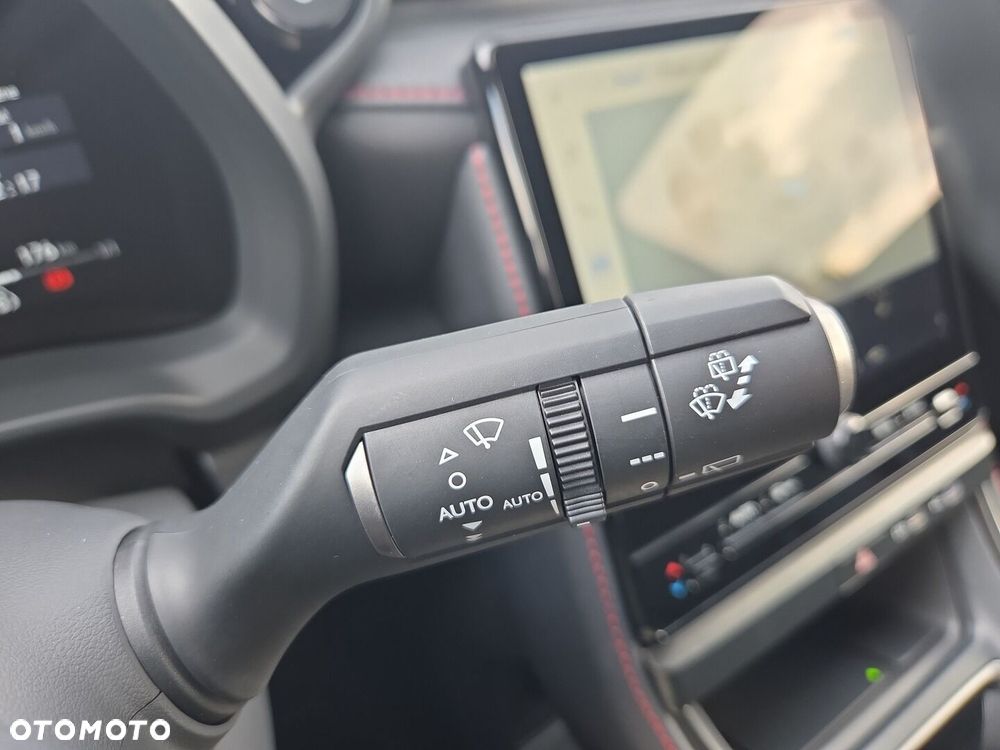 Lexus LBX 1.5 Hybrid Emotion - 24
