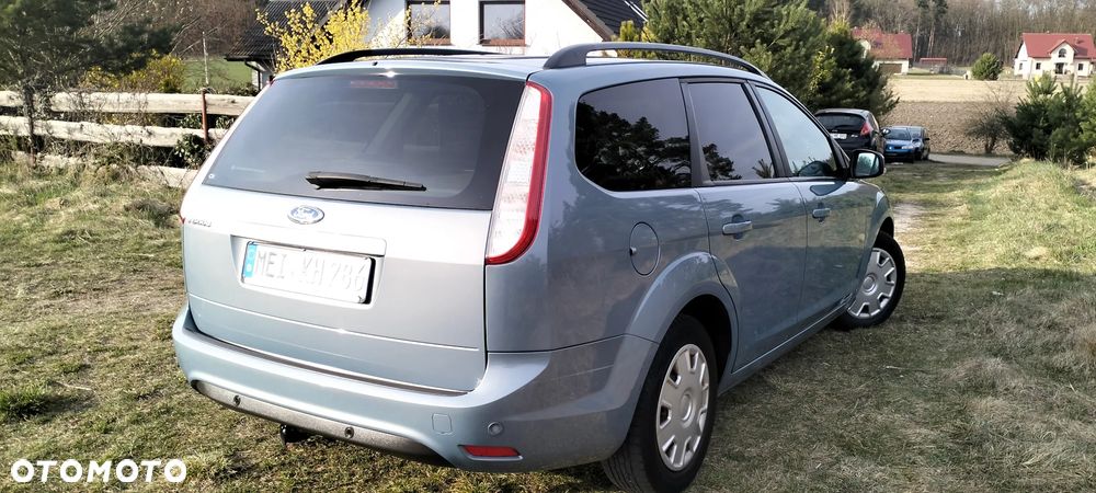 Ford Focus 1.6 16V Trend - 20