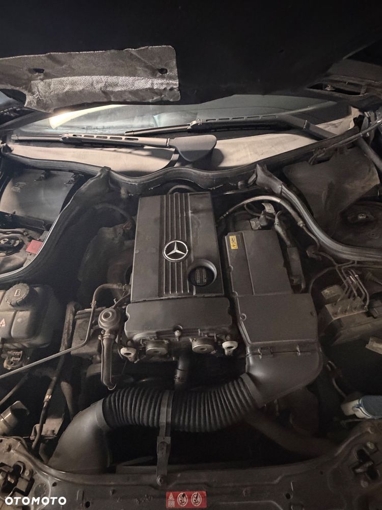 Mercedes-Benz CLK 200 Kompressor Automatik Avantgarde - 8