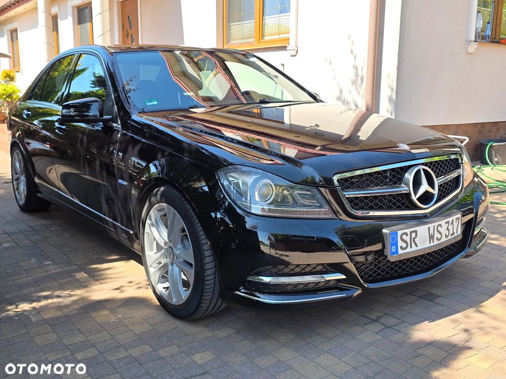 Mercedes-Benz Klasa C 180 BlueEFFICIENCY Avantgarde - 19