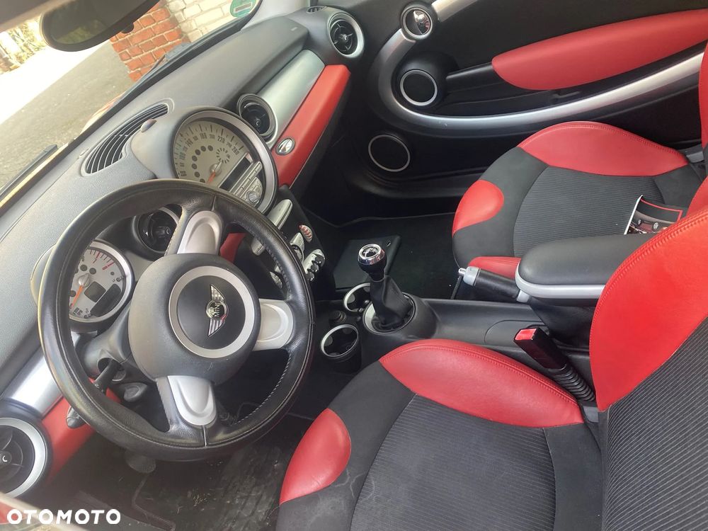 MINI Cooper Standard - 8