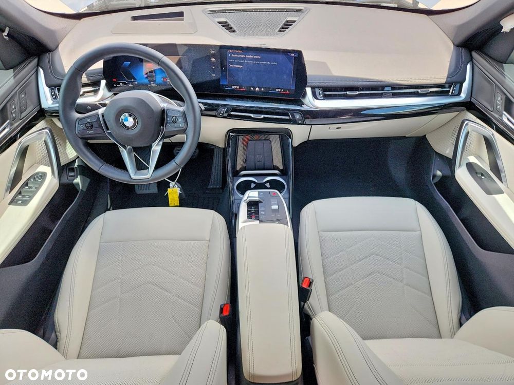 BMW X1 xDrive25i M Sport - 8