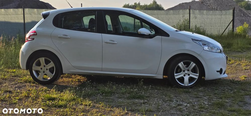 Peugeot 208 1.6 e-HDi Active STT - 3