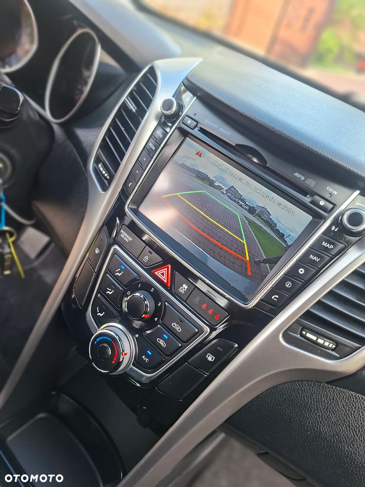 Hyundai i30 - 13