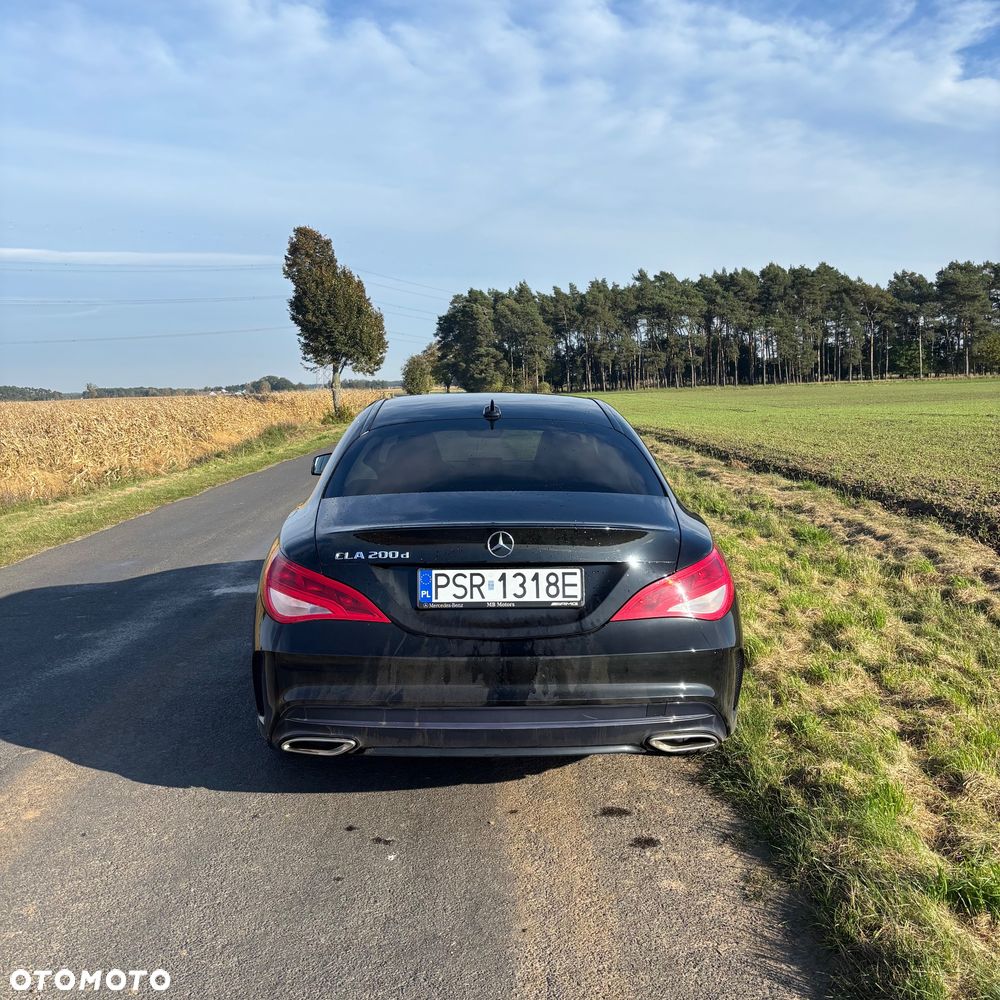 Mercedes-Benz CLA 200 d 7G-DCT AMG Line - 9