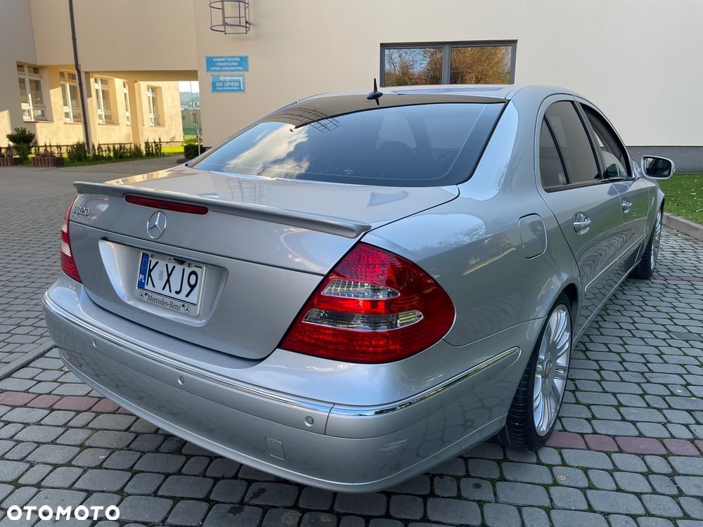 Mercedes-Benz Klasa E - 4