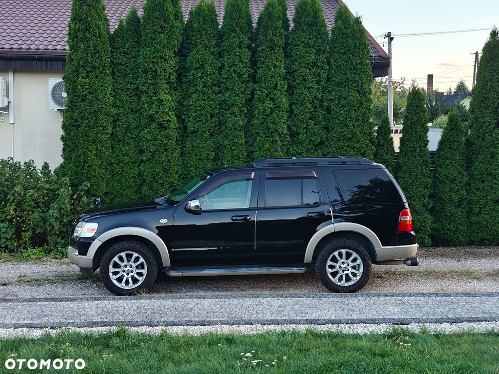 Ford Explorer 4.6 - 4