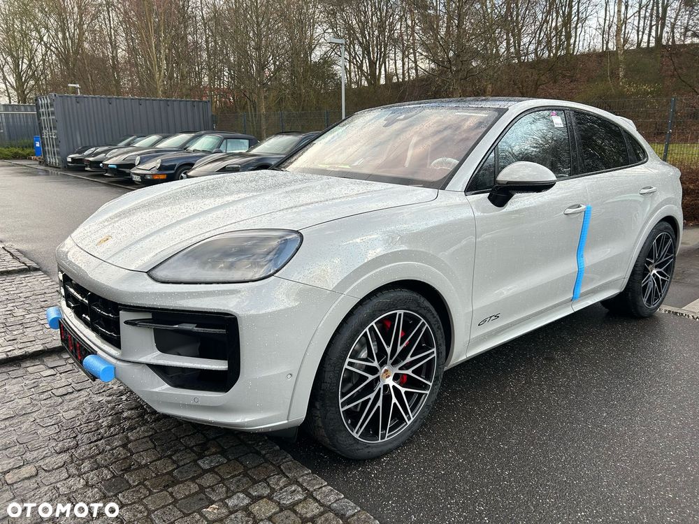 Porsche Cayenne GTS - 2