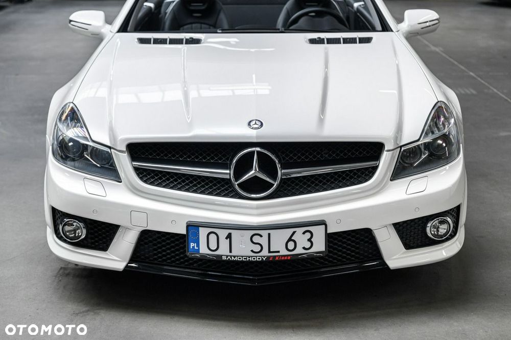 Mercedes-Benz SL 63 AMG SPEEDSHIFT MCT - 14